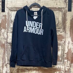 Women’s Under Armour V-neck Hoodie, size M